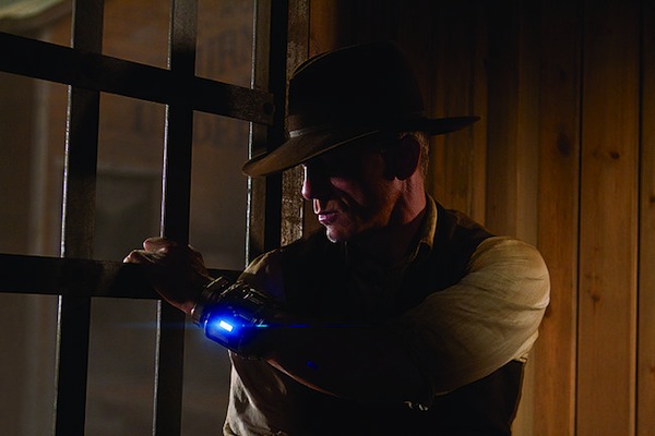 Daniel Craig in COWBOYS & ALIENS